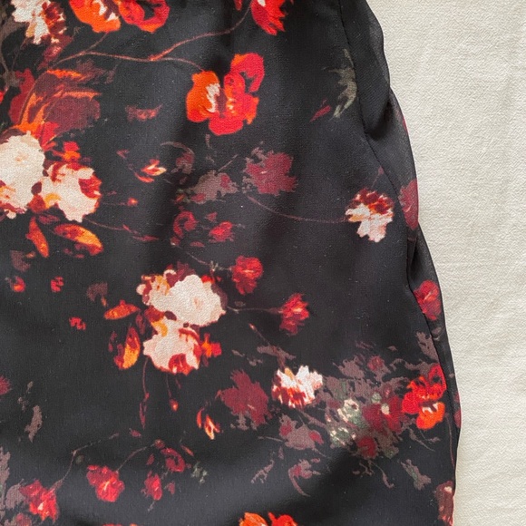 Aritzia Wilfred Louise Floral Wrap black and red dress - Picture 13 of 13